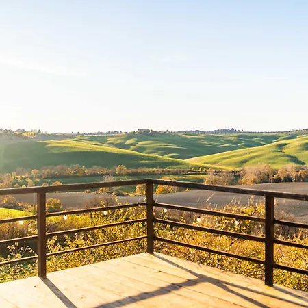Borgo Belsedere - At A Historic Estate In Tuscany شقة تريكواندا