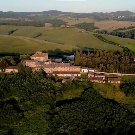 Borgo Belsedere - At A Historic Estate In Tuscany تريكواندا